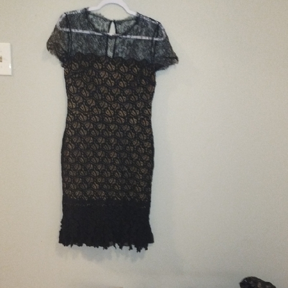 Oscar de la Renta | Dresses | Oscar De La Renta Black And Gold Midi  Cocktail Dress | Poshmark